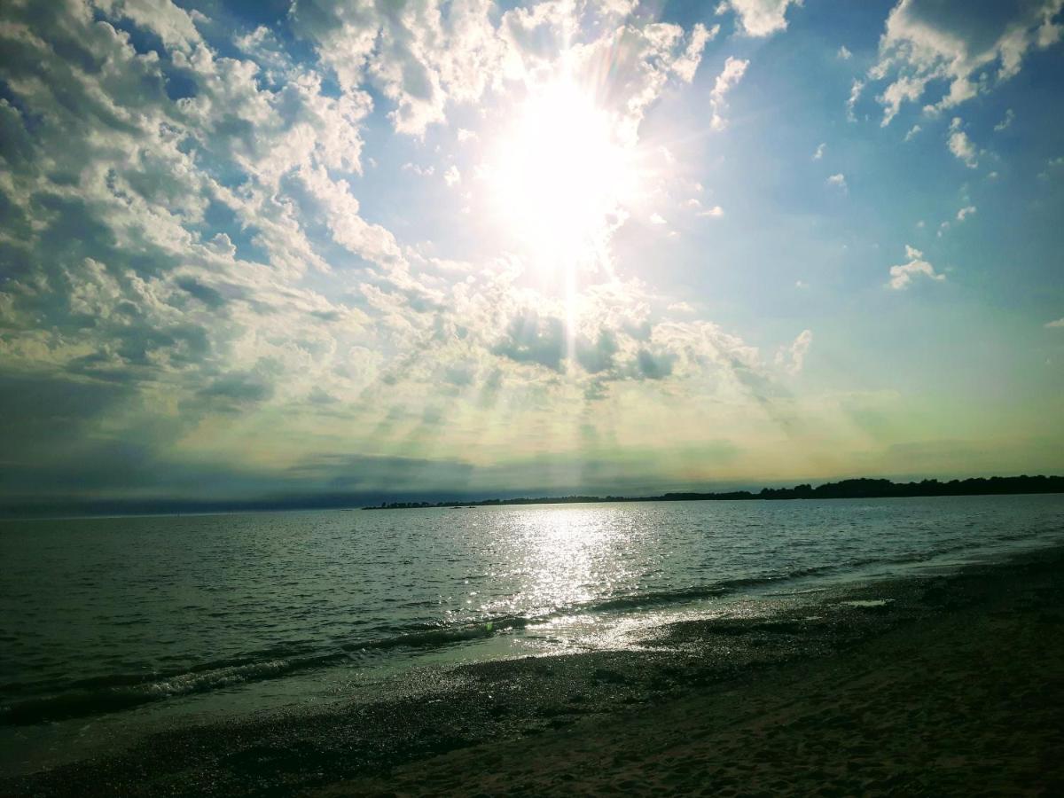 Ty Betahon - 200M De La Plage Ambon Luaran gambar